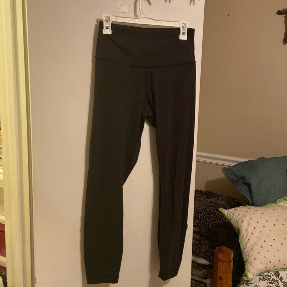 Lululemon black leggings size 8